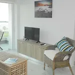 Kermia Court - Beach-front, Modern 2 Bedroom -sleeps 6