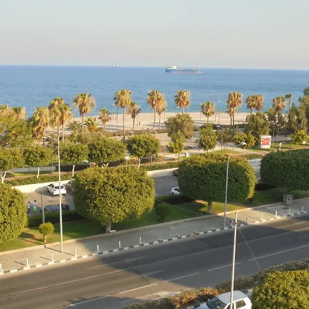 アパート Kermia Court - Beach-front, Modern 2 Bedroom -sleeps 6 *